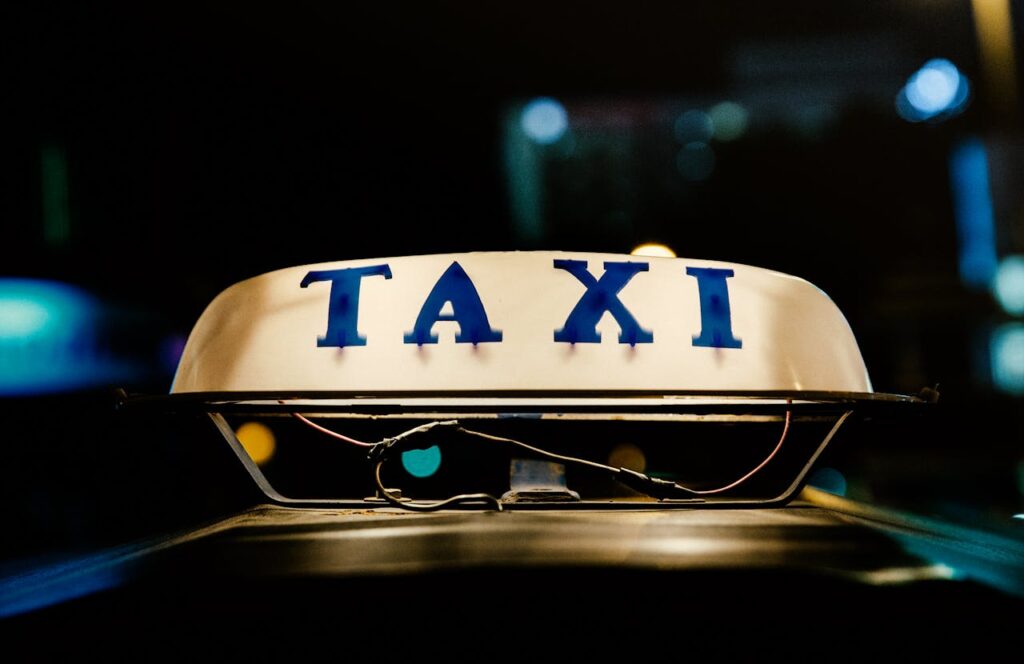Letras con la palabra taxi